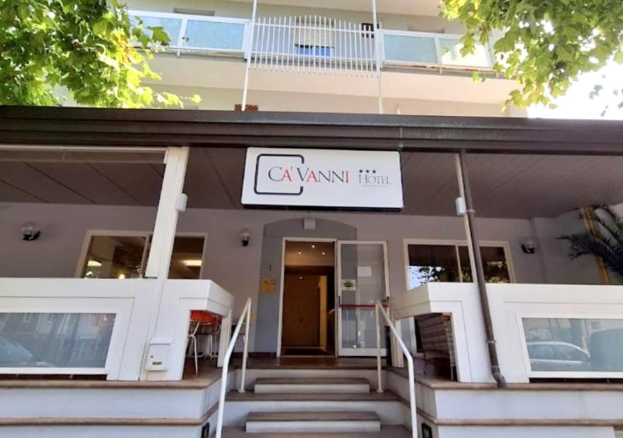 Hotel Ca Vanni Rimini Bagian luar foto