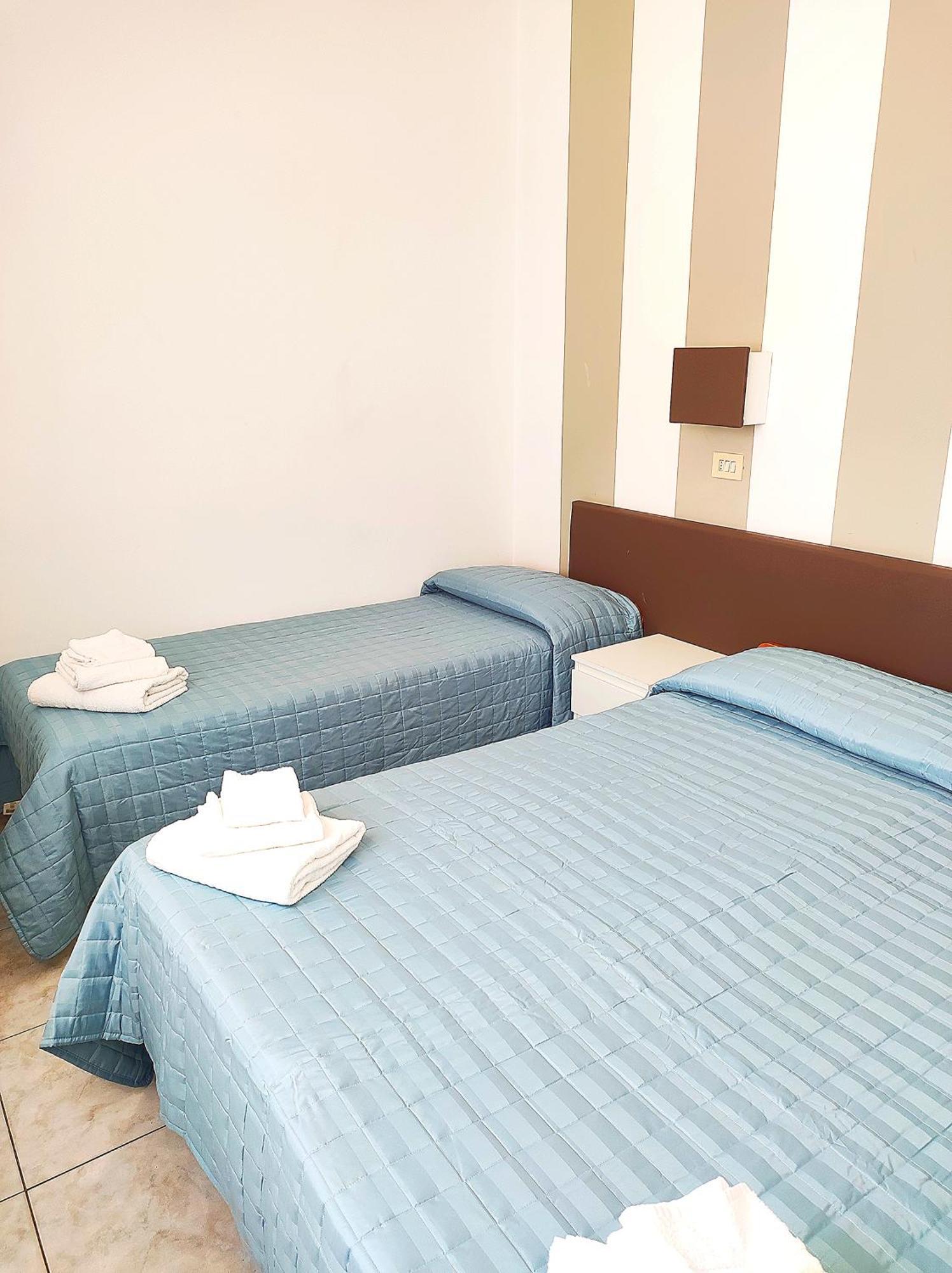 Hotel Ca Vanni Rimini Ruang foto