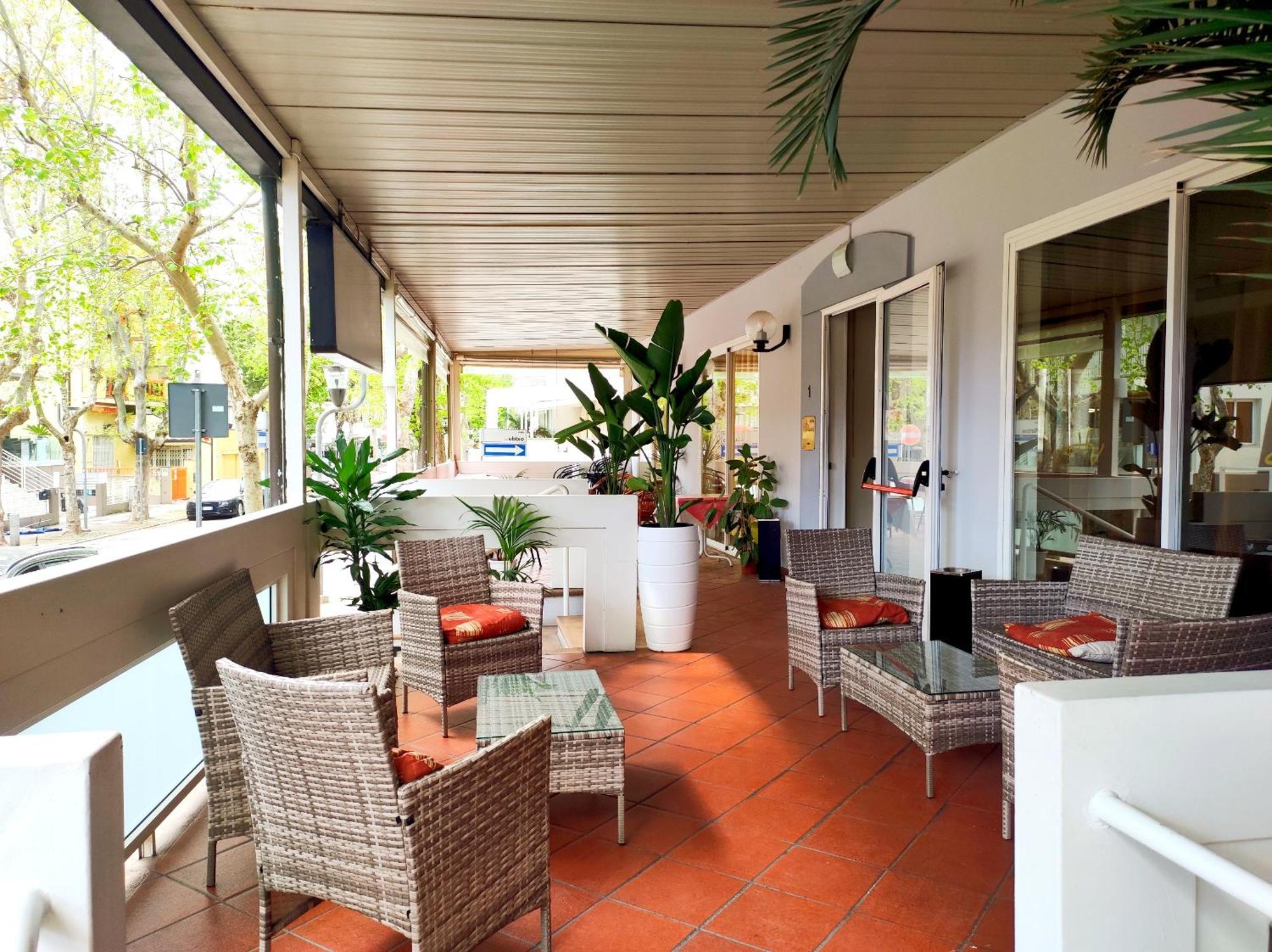 Hotel Ca Vanni Rimini Bagian luar foto